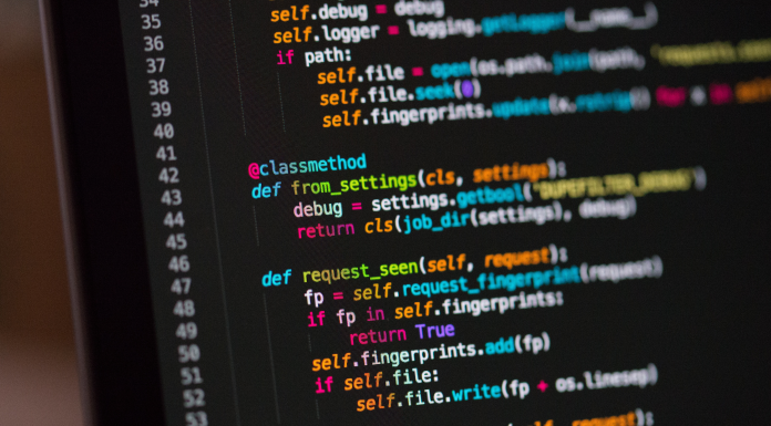 AlphaCode, générateur de code de Deepmind, évalué sur Codeforces